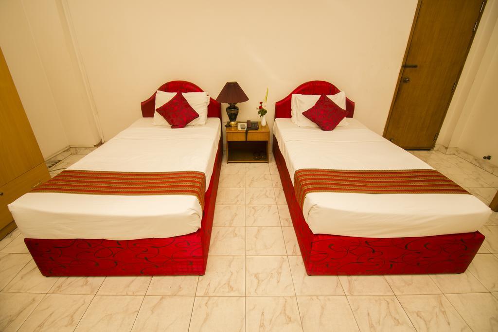 Laurel Hotels Ltd. Dhaka Zimmer foto
